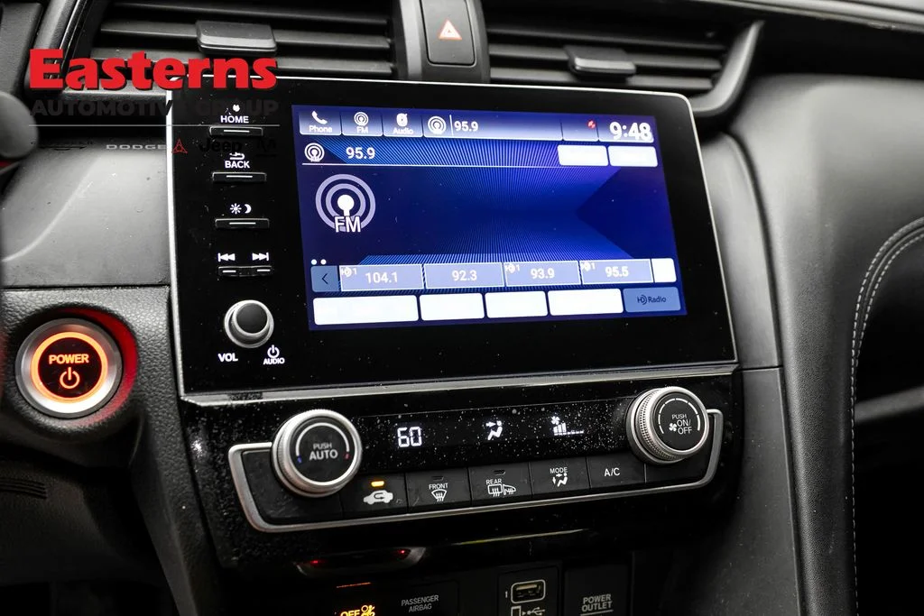 Used 2022 White Honda EX image 17