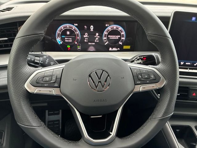 New 2026 Monterey Blue W/Deep Black Roof Volkswagen 2.0T SE R-Line Black image 11
