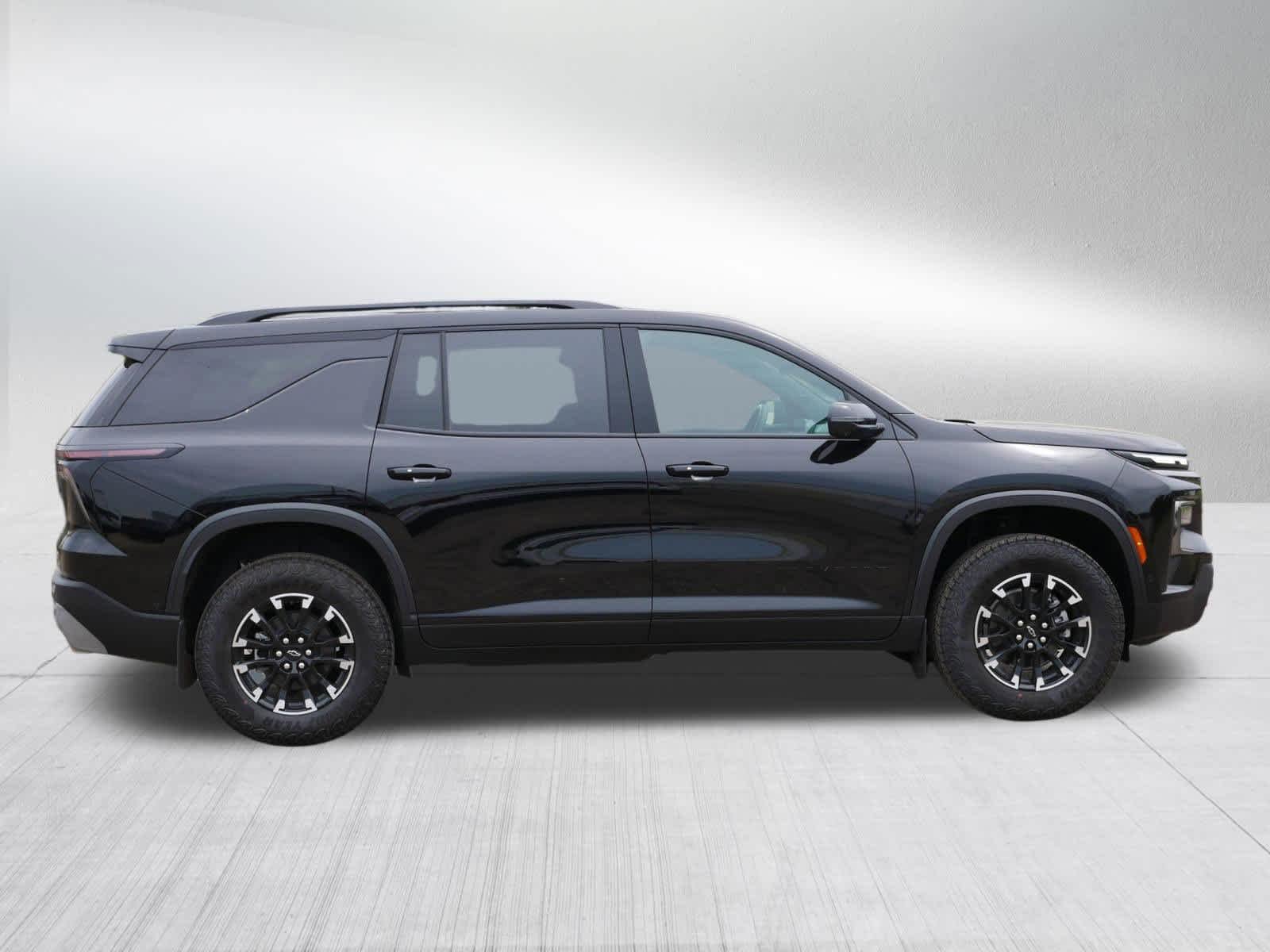 2026 Chevrolet Traverse Z71 - Photo 6