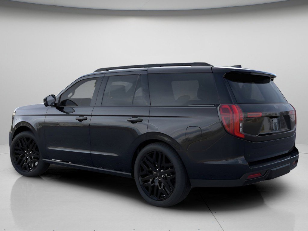 New 2026 Agate Black Metallic Ford Platinum® image 4