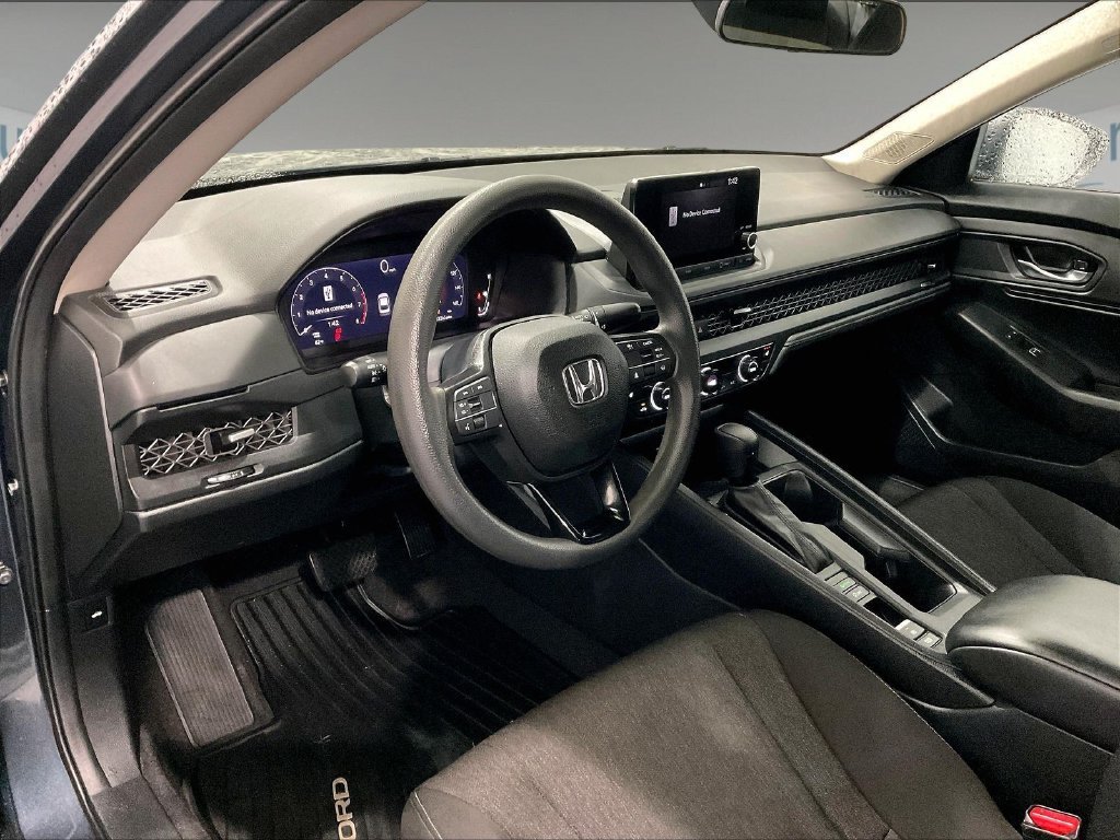 Used 2023 Gray Honda EX image 8