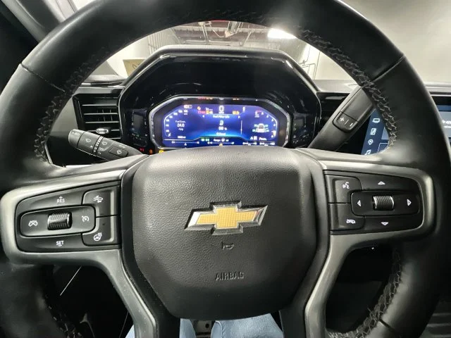 2025 Chevrolet Silverado 1500 LT - Photo 11