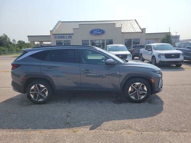 Used 2025 Gray Hyundai SEL image 20