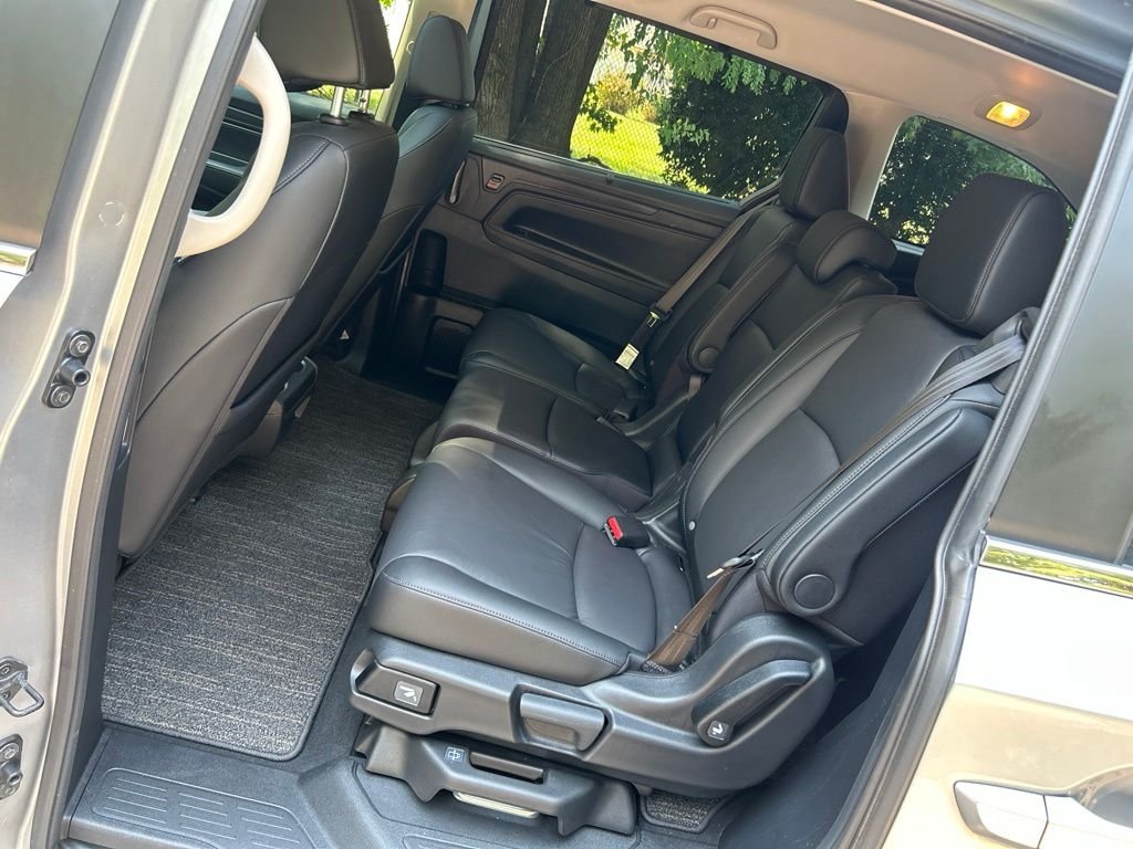 2025 Honda Odyssey EX-L - Photo 24