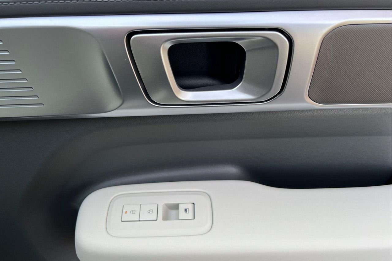 2026 Hyundai Santa Fe SE - Photo 21