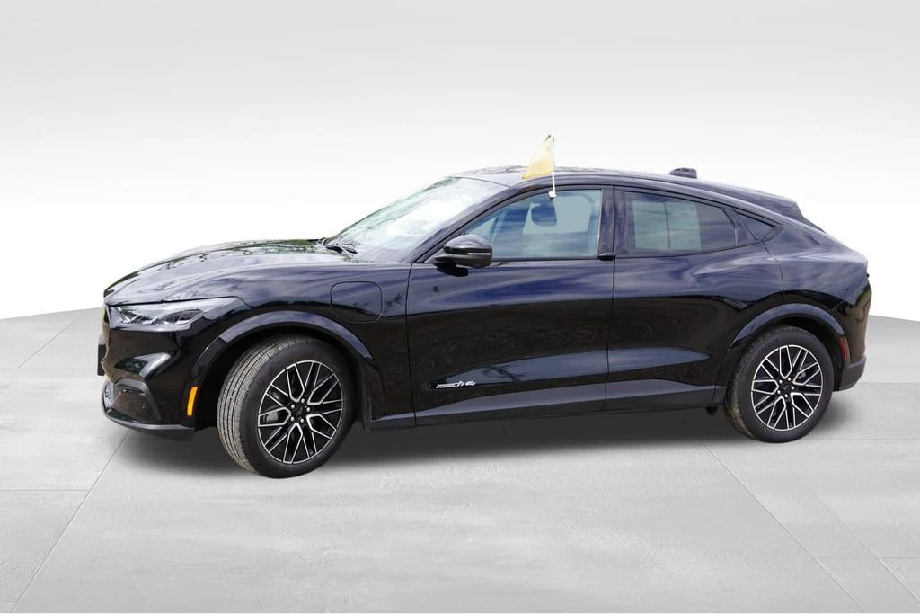 Used 2025 Black Ford Premium image 10