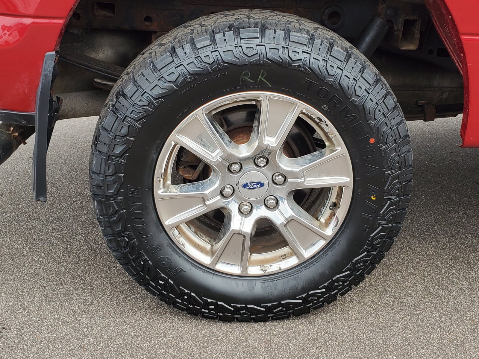 Used 2015 Red Ford XLT image 5