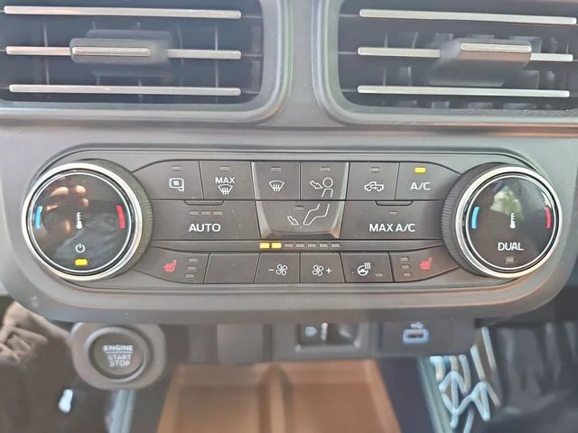 Used 2024 White Ford Lariat image 25