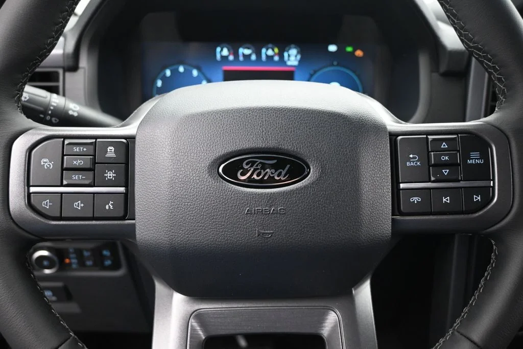 New 2026 Agate Black Metallic Ford XLT image 11