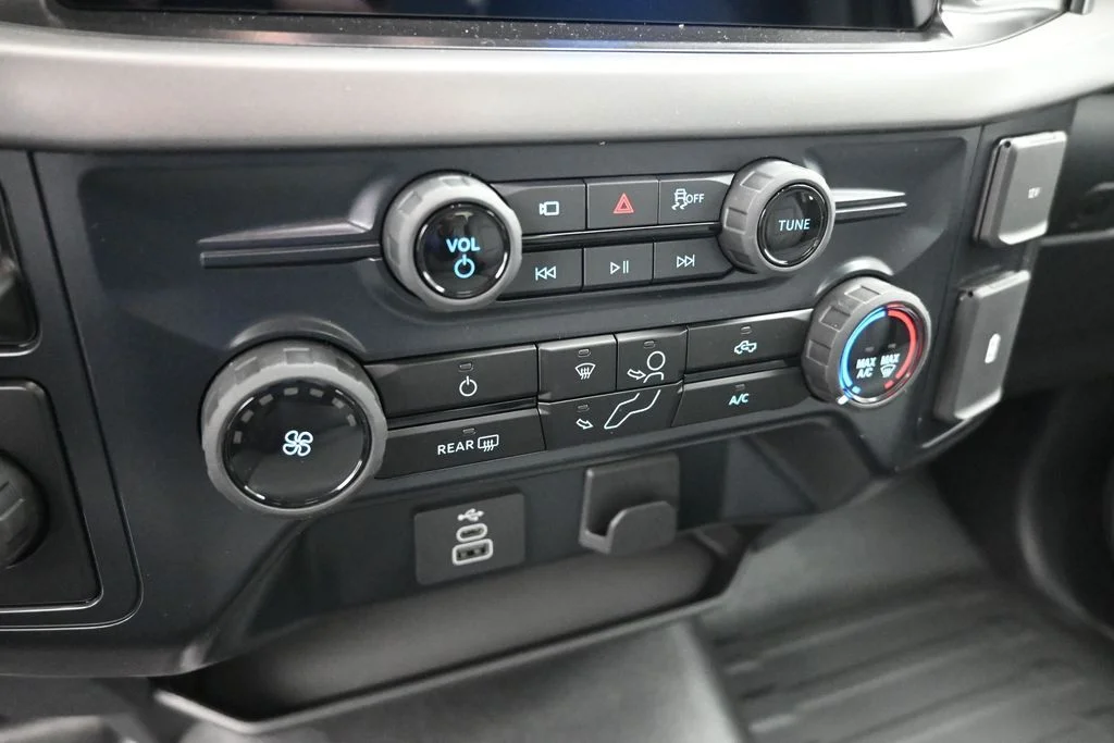 New 2026 Gray Ford XL image 16