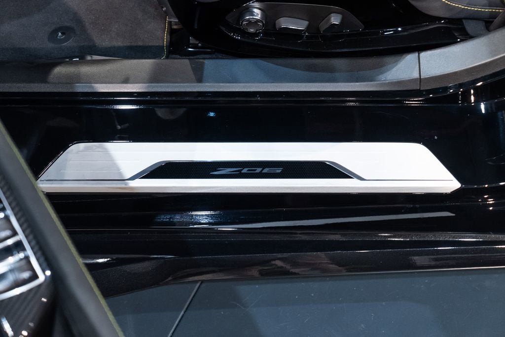 Used 2025 Black Chevrolet Z06 image 19