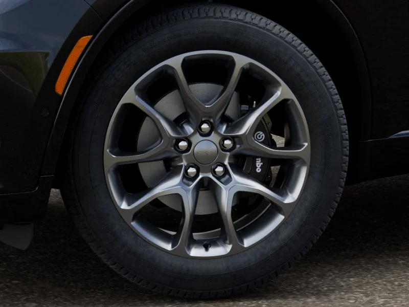 New 2026 Diamond Black Clear-Coat Exterior Paint Dodge GT PLUS image 4