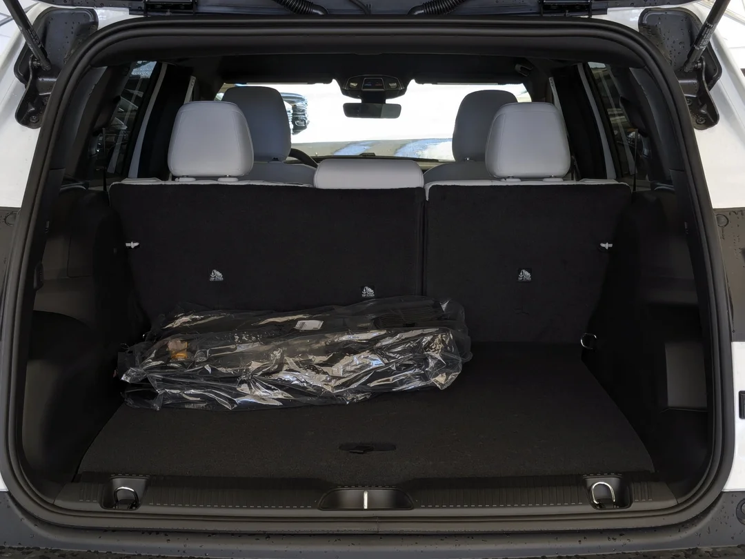 New 2026 White Jeep Laredo - - 4x4 - Mopar Interior Protection Pkg - Customer Preferred Pkg 23F & More! image 30