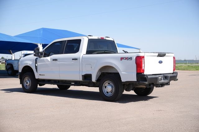 Used 2025 White Ford XL image 5