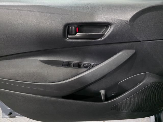 Used 2024  Toyota LE image 10