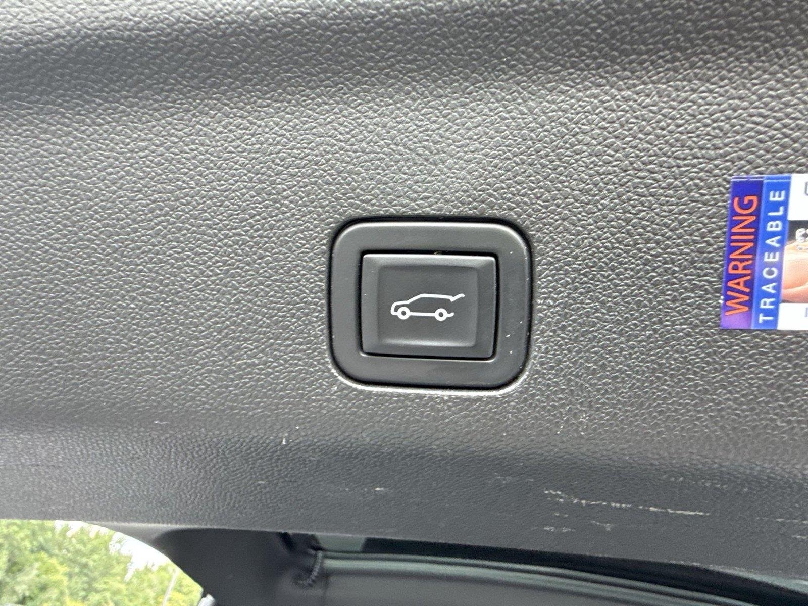 Used 2023 Summit White Chevrolet RST image 20