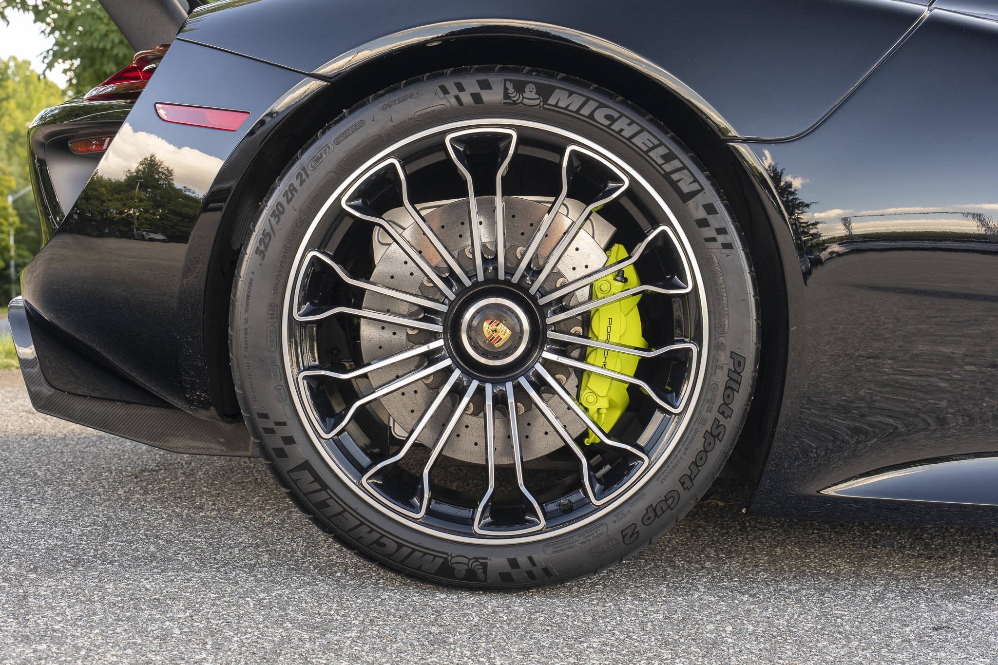 Used 2015 Black Porsche  image 13