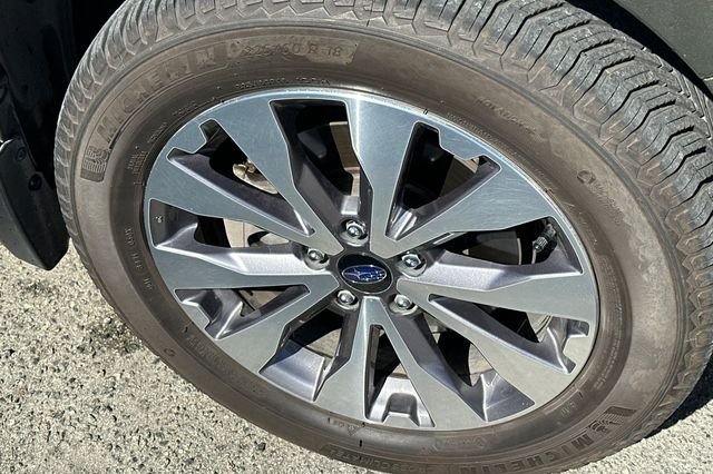 Used 2017 Green Subaru 3.6R image 4