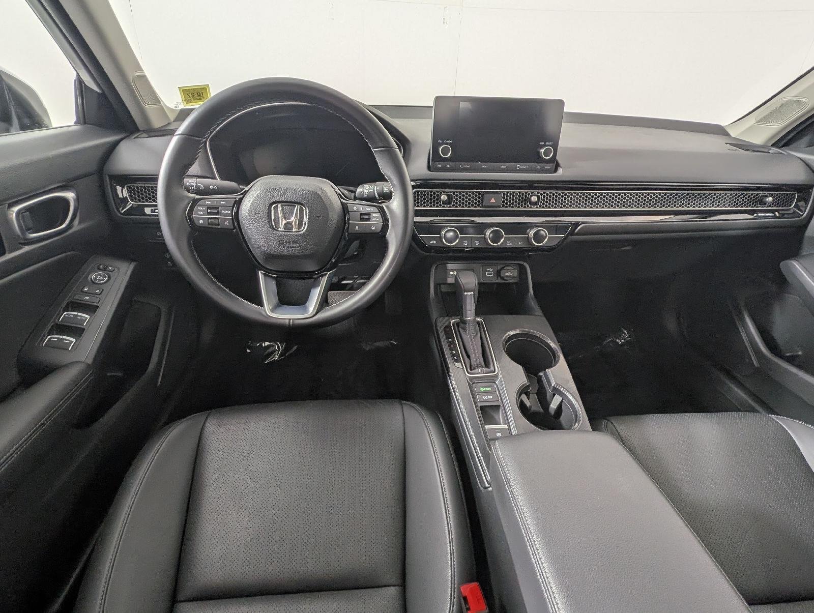 2024 Honda Civic Hatchback EX-L - Photo 20