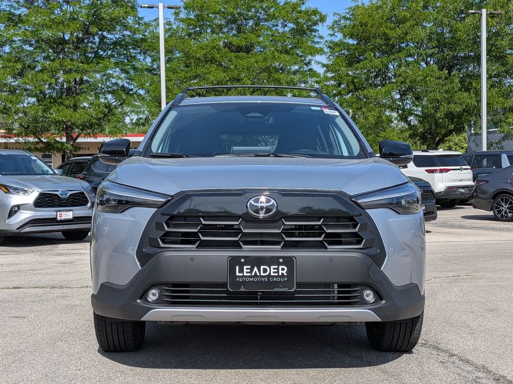 New 2026 Sonic Silver Toyota XLE image 2