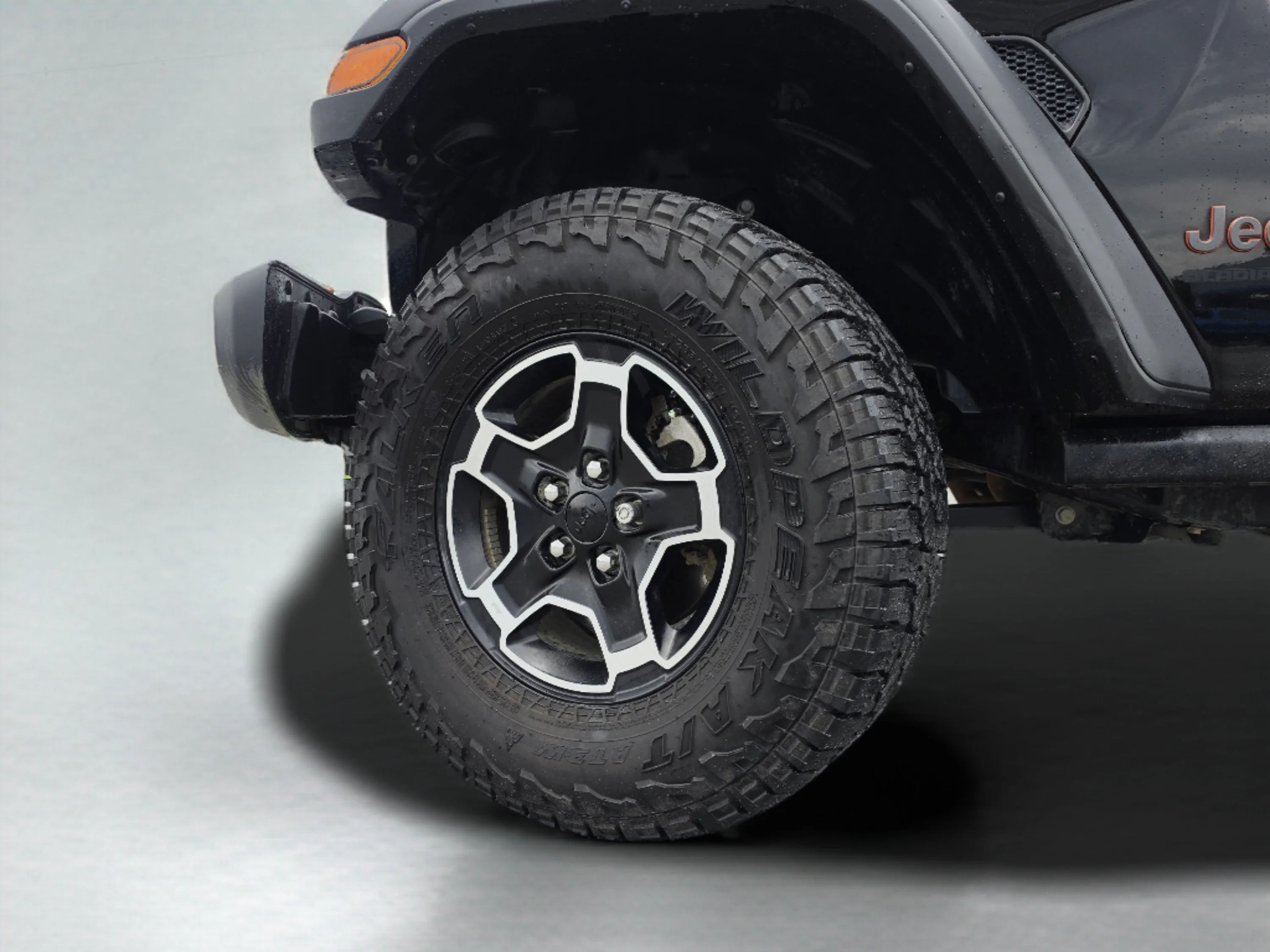 Used 2023 Black Clearcoat Jeep Mojave image 40