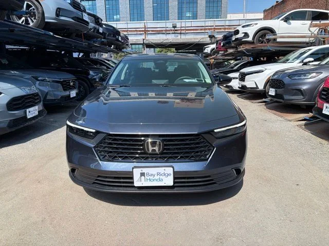 Used 2026  Honda SE image 2