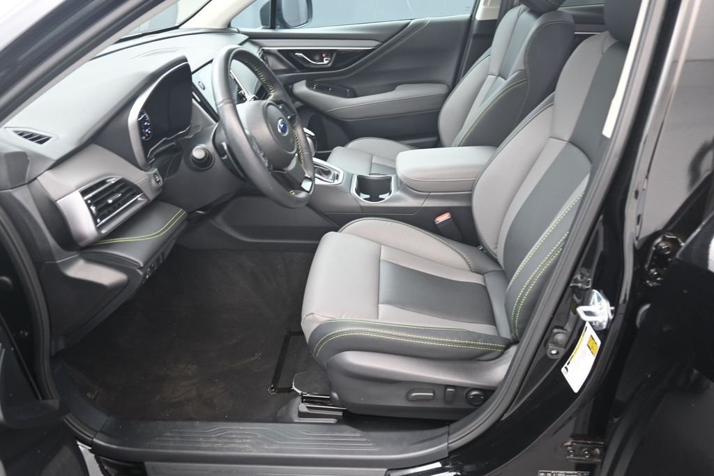 Used 2024 Crystal Black Silica Subaru Onyx Edition image 16
