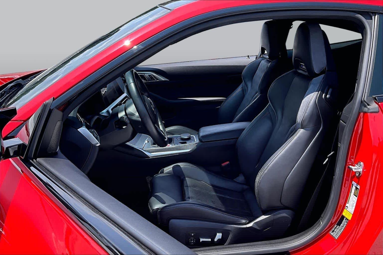 Used 2021 Toronto Red Metallic BMW  image 8