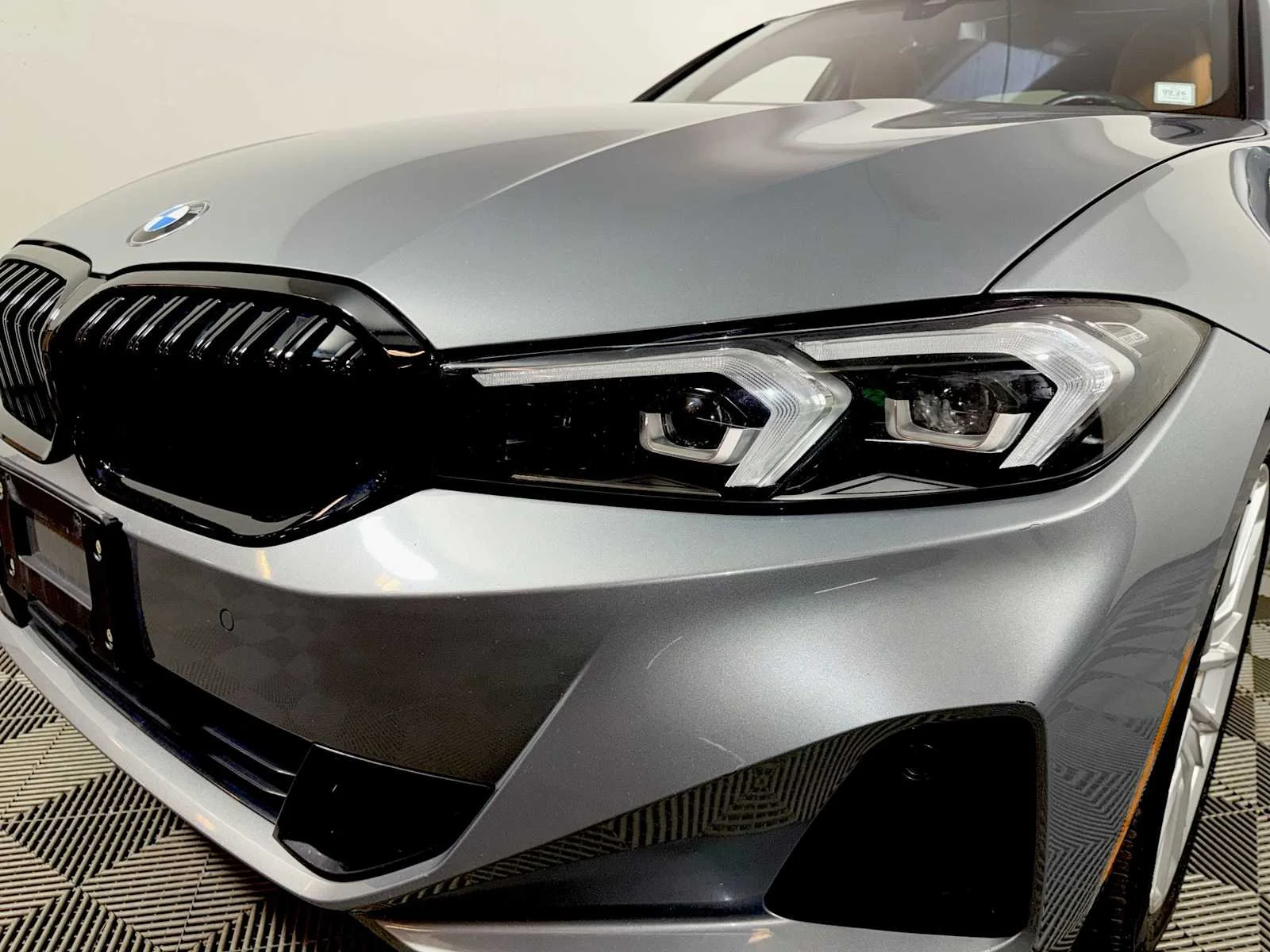 2024 BMW 3 Series 330i - Photo 25
