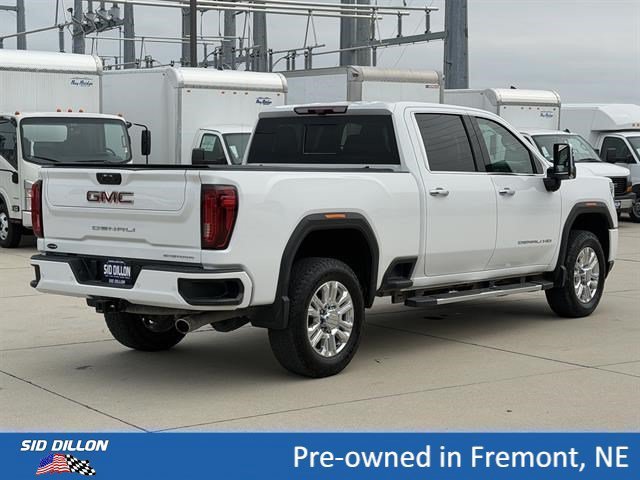 Used 2021 Summit White GMC Denali image 4