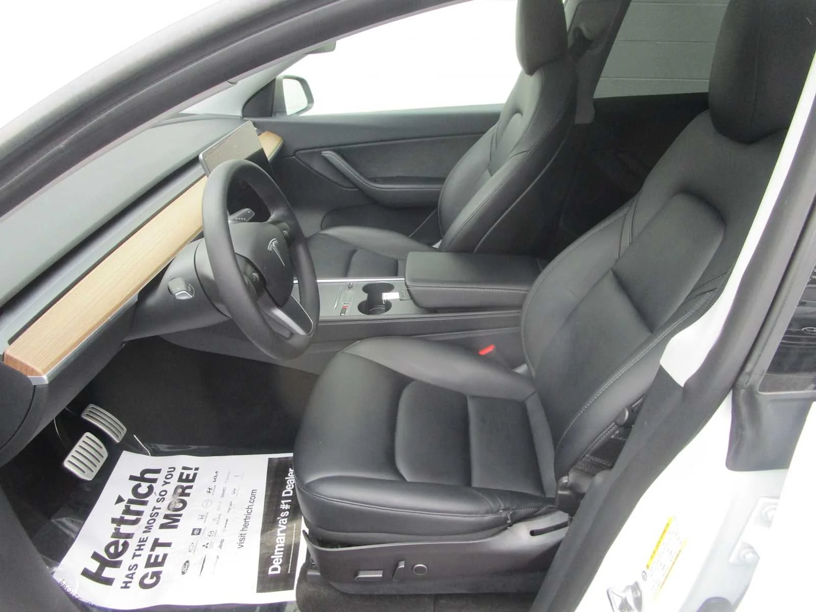 Used 2021 Pearl White Multi-Coat Tesla Performance image 10