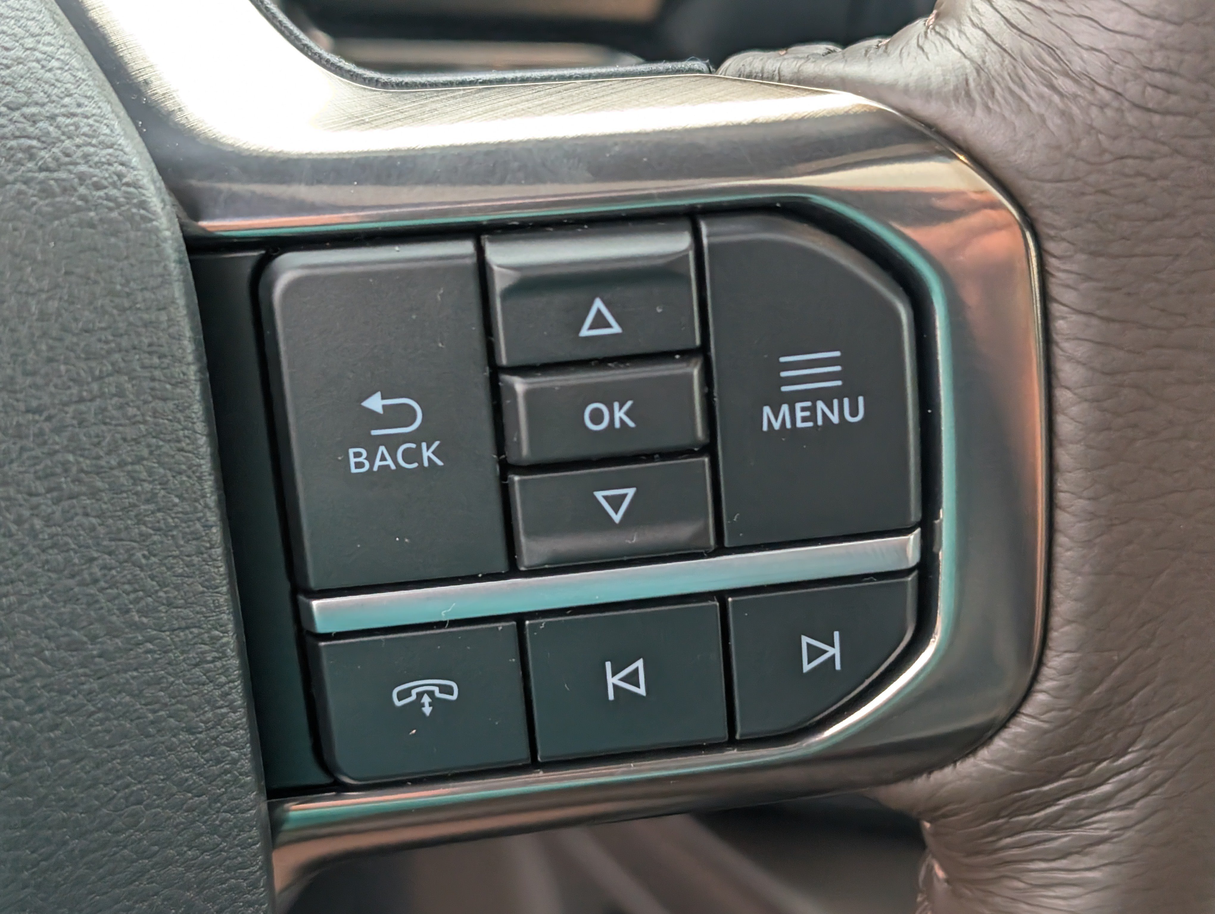 New 2026 Star White Metallic Tri-Coat FORD F-250® King Ranch® image 21