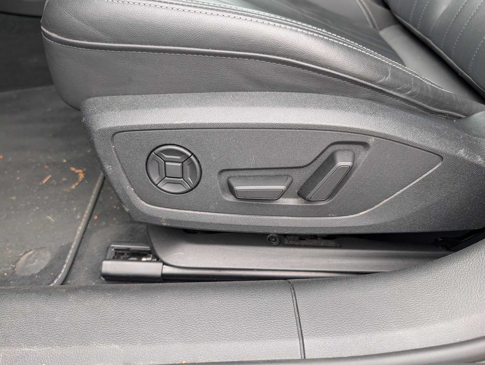 2024 Audi A6 Premium Plus - Photo 10