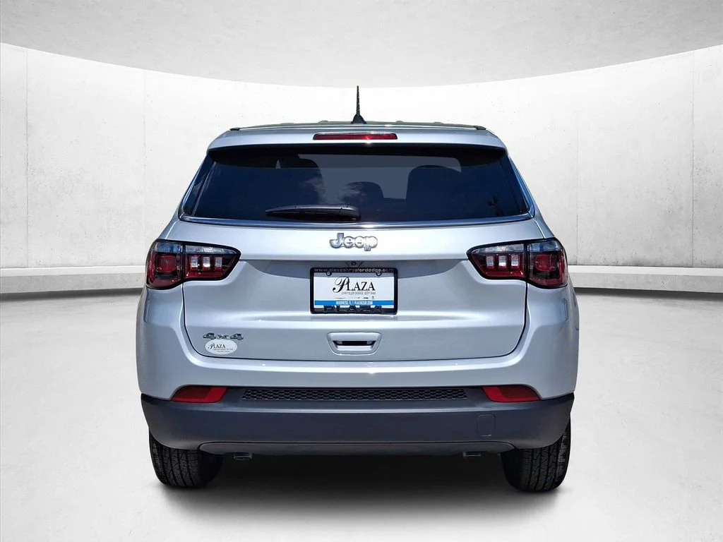 2025 Jeep Compass Sport - Photo 5