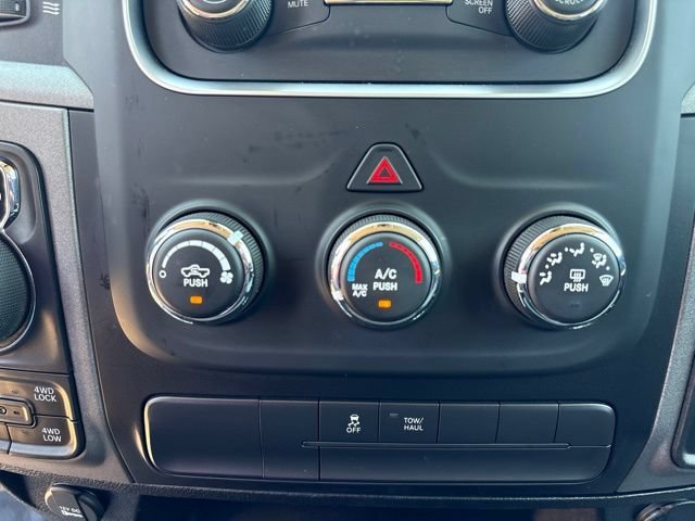 2022 RAM Ram 1500 Classic Tradesman - Photo 25