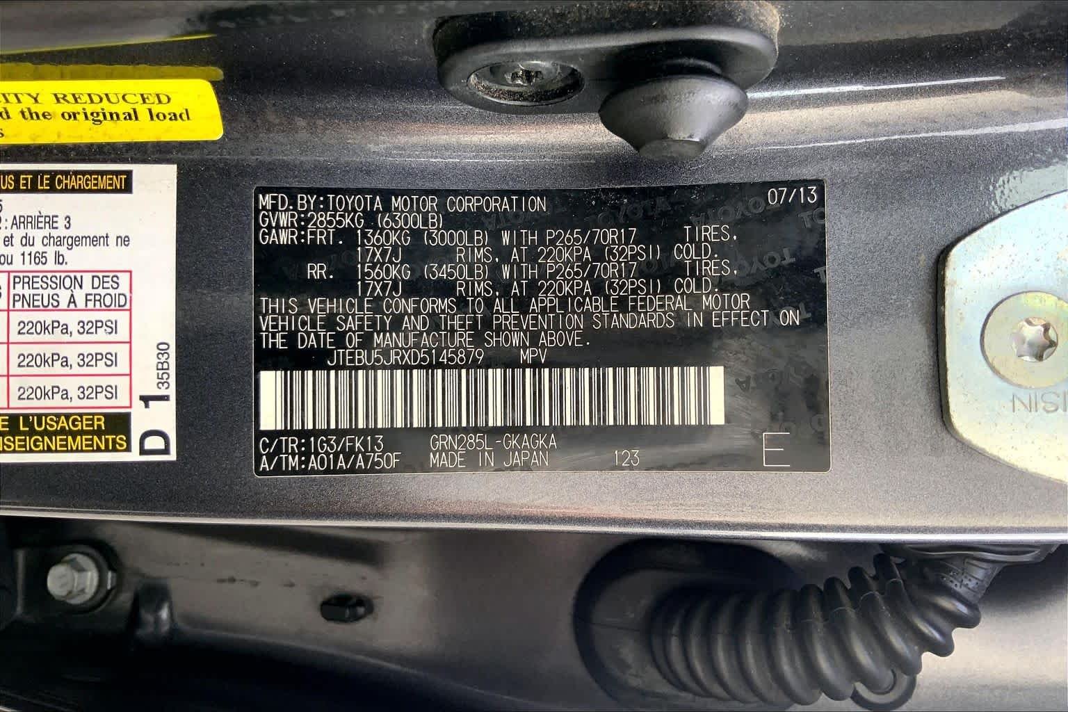 Used 2013 Magnetic Gray Metallic Toyota Limited image 36