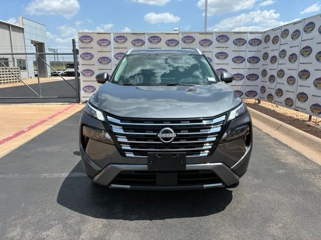 Certified Used 2026 Gun Metallic Nissan SL image 3