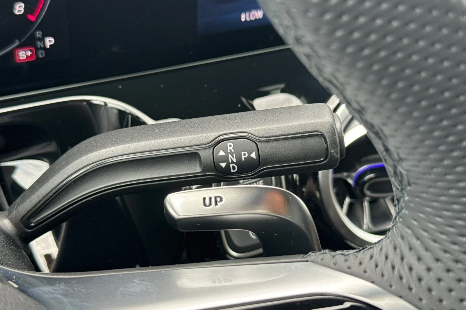 New 2026 Cirrus Silver Metallic Mercedes-Benz GLA 35 AMG® image 18