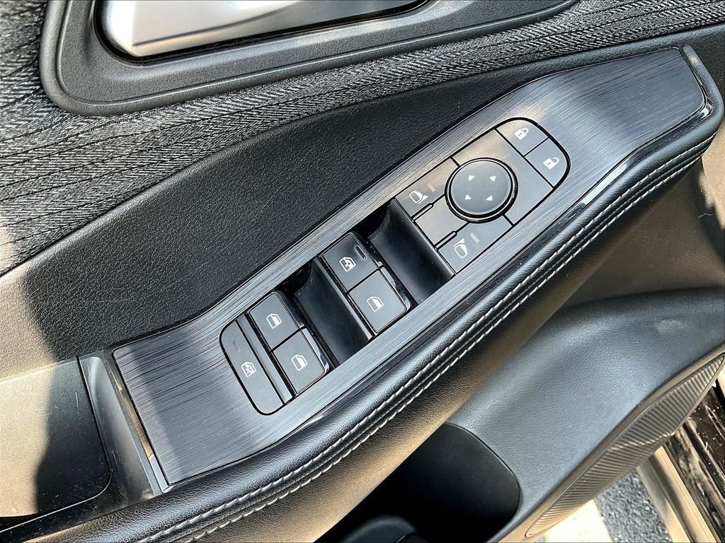 Used 2023 Black Nissan SV image 19