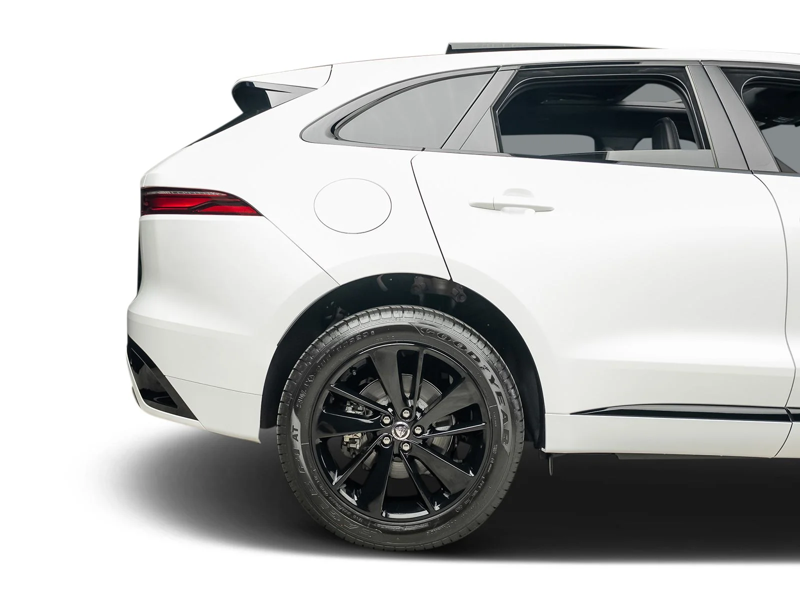 Used 2025 White Jaguar P250 R-Dynamic S image 30
