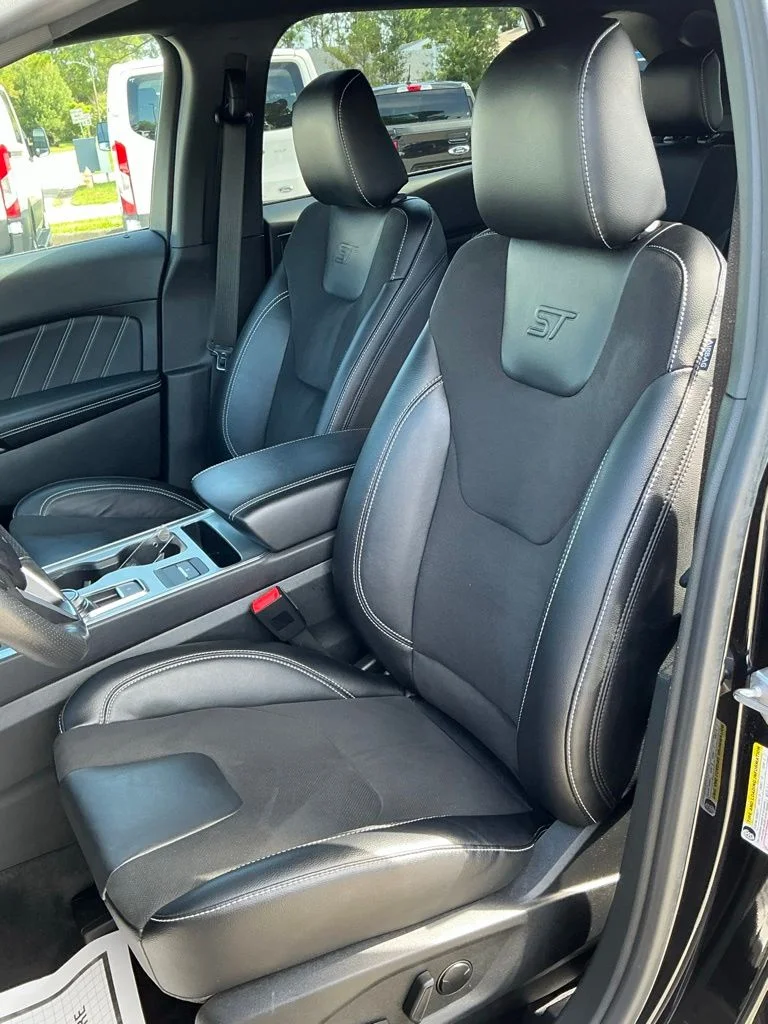 Used 2023 Black Ford ST image 33