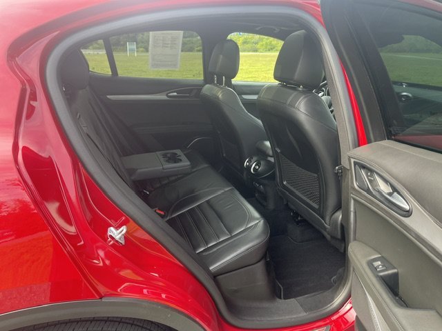 Used 2019 Alfa Rosso Alfa Romeo Ti Sport image 11