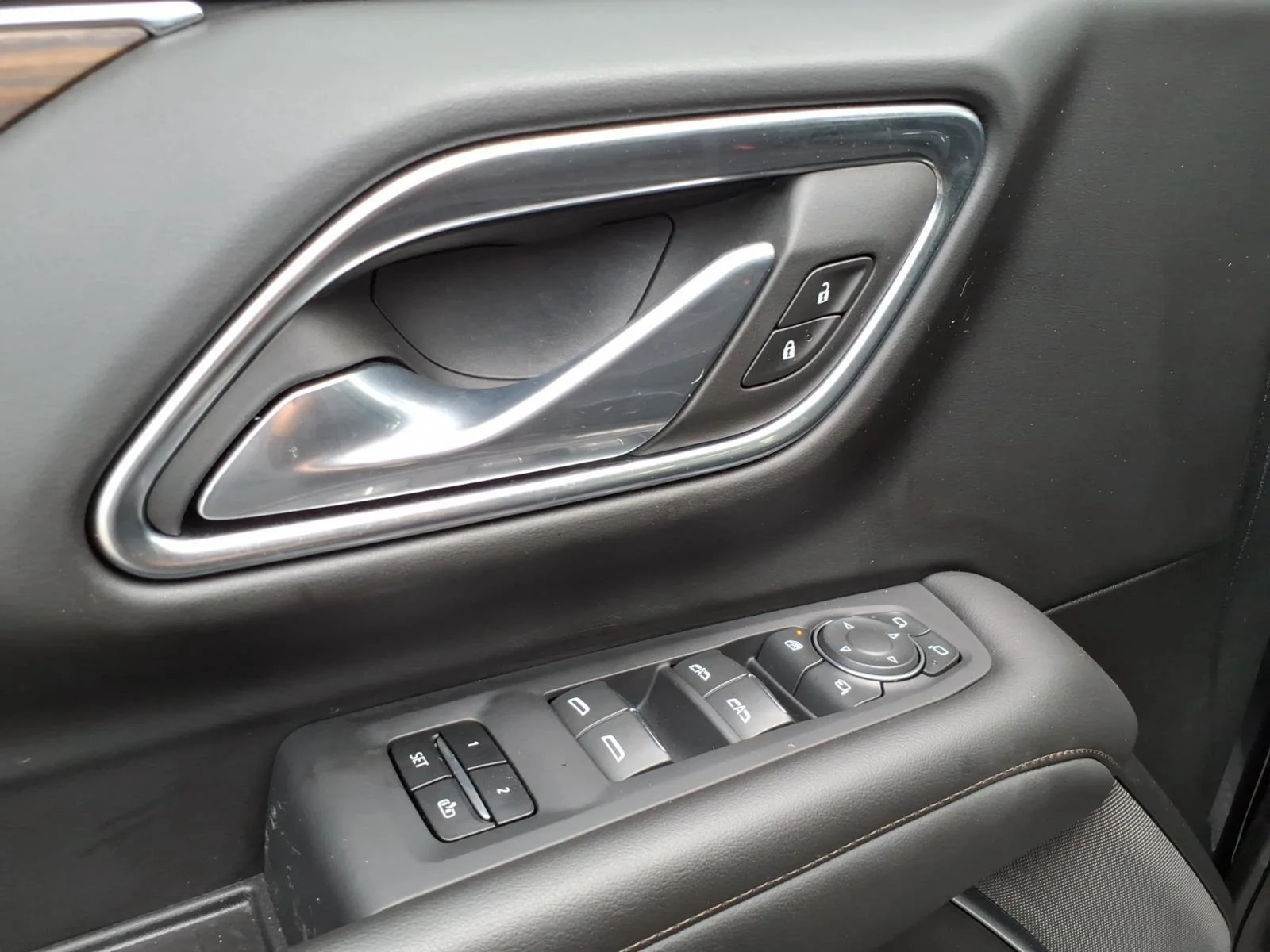 Used 2024 Midnight Blue Metallic Chevrolet High Country image 13