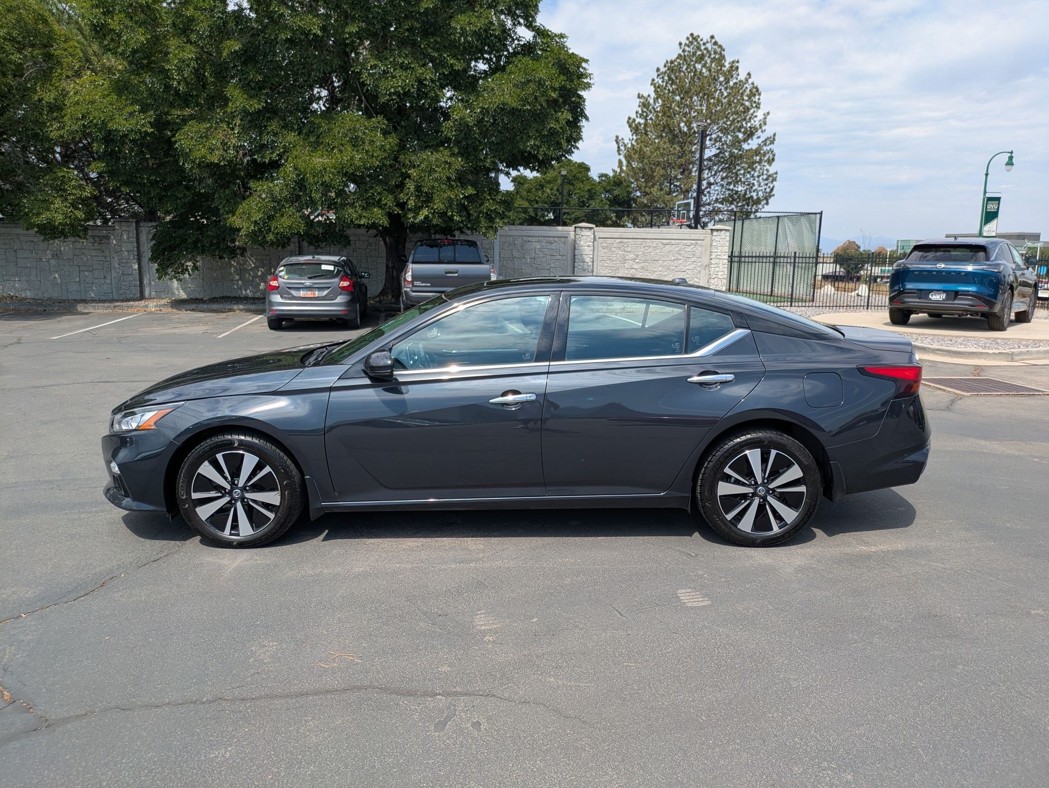 Used 2020 Storm Blue Metallic Nissan 2.5 SV image 7