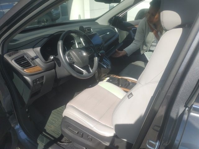 Certified Used 2021 Modern Steel Metallic Honda Touring image 5