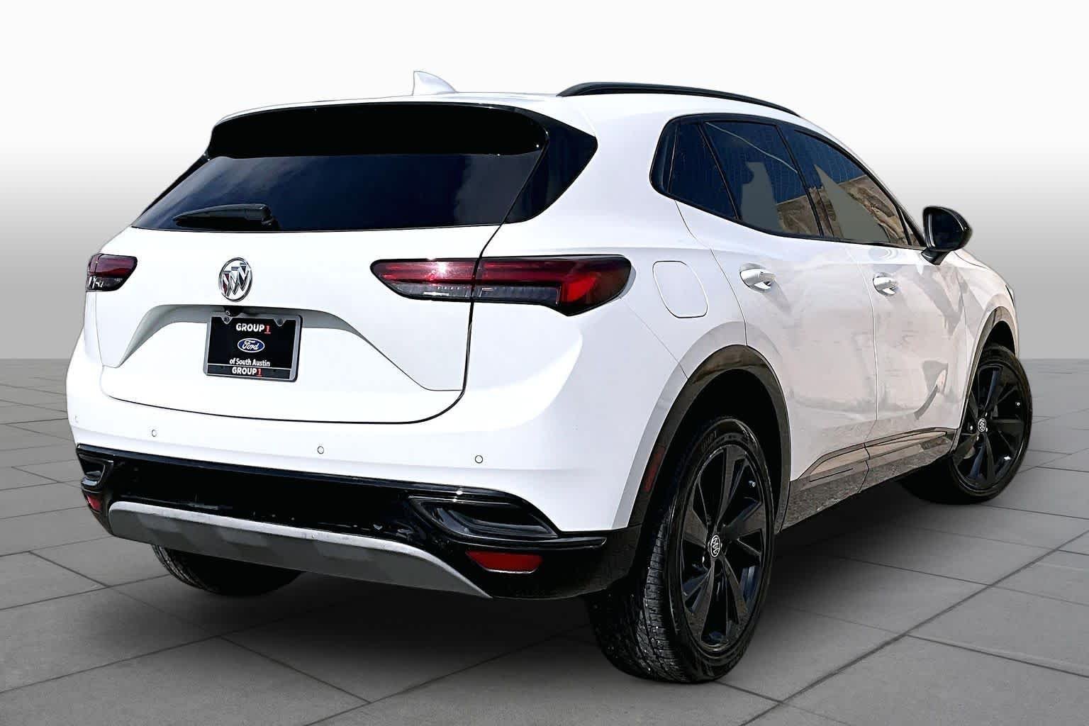 Pre-Owned 2022 Buick Envision Essence