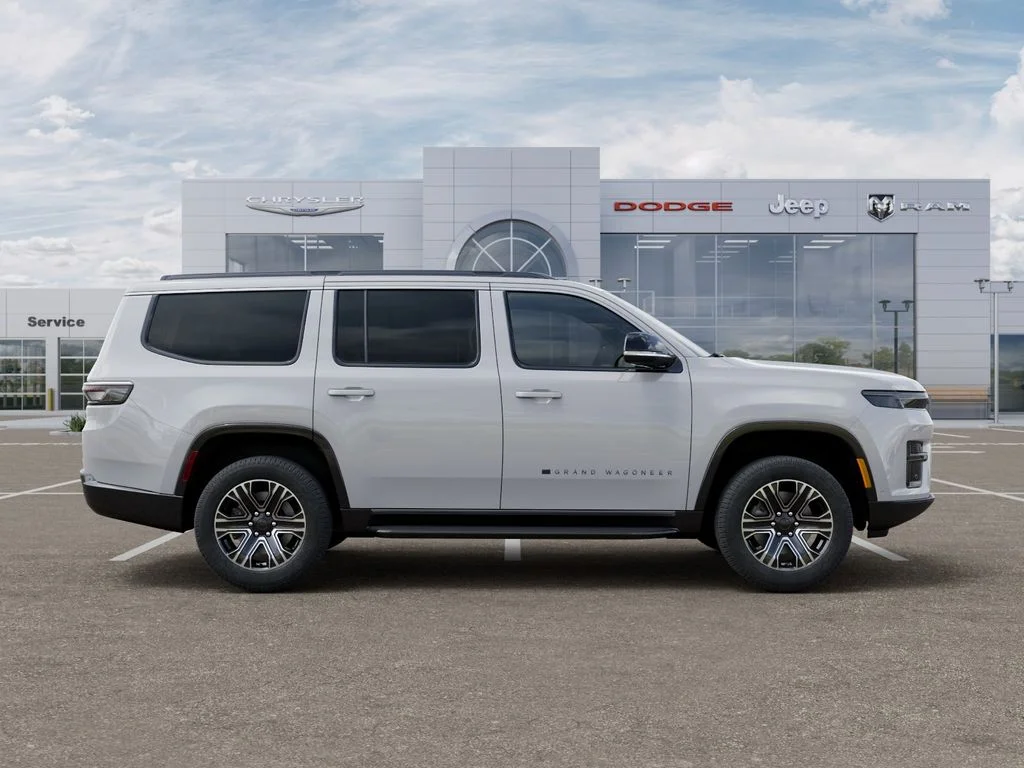 New 2026 Bright White Clear-Coat Exterior Paint Jeep  image 21