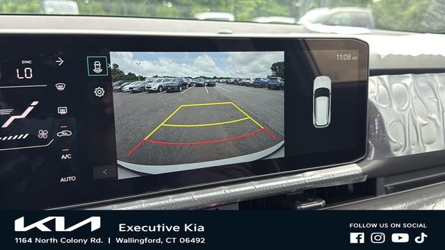 New 2027 Snow White Pearl Kia X-Line S image 17