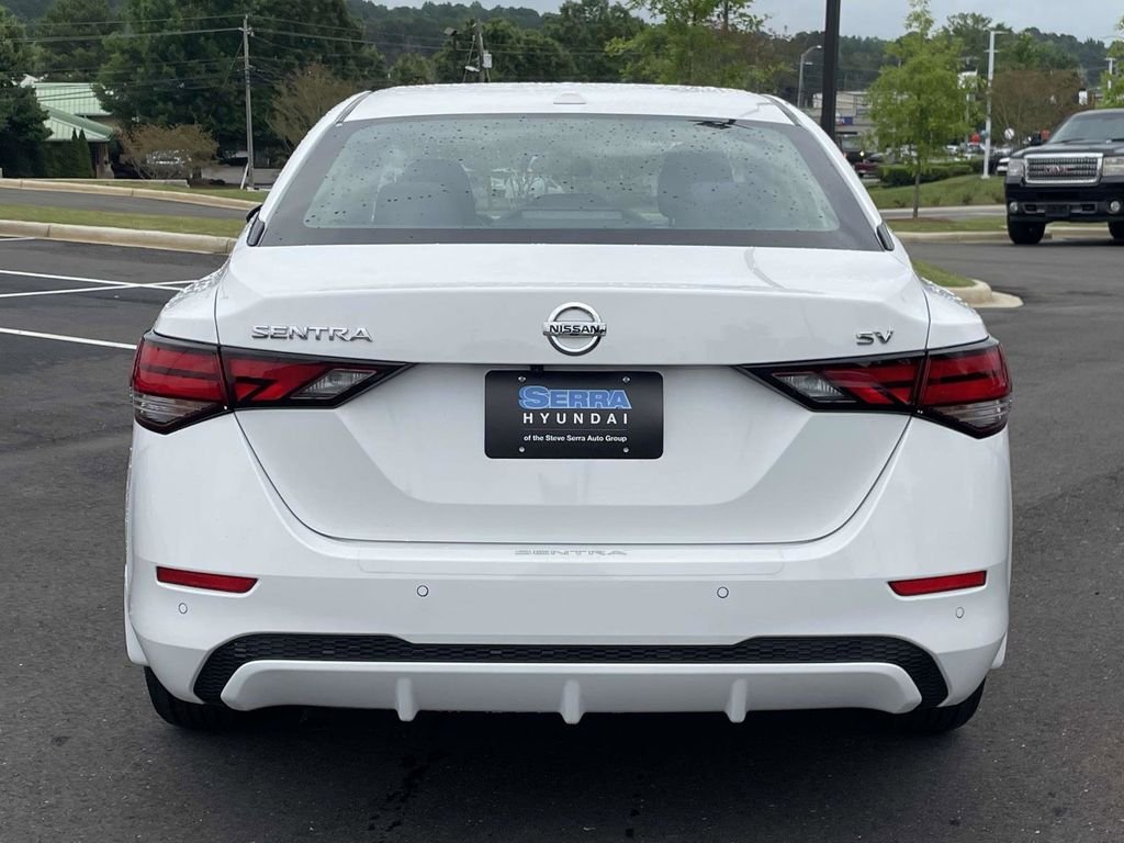 Used 2023 White Nissan SV image 4