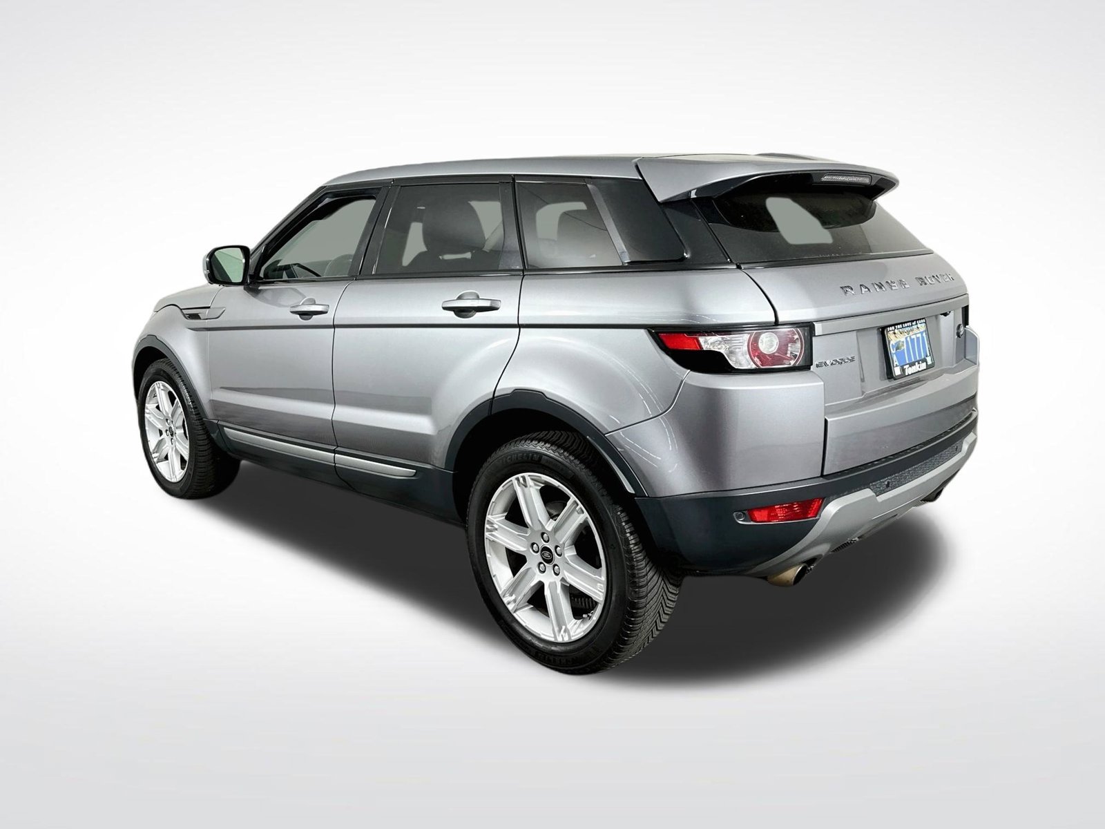 Used 2013 Gray Land Rover Pure image 6